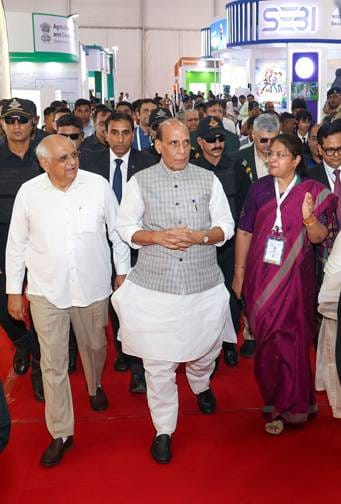 Rajnath Singh Calls on Regional Industries to Drive Viksit Bharat, Highlights Defence Manufacturing Boom